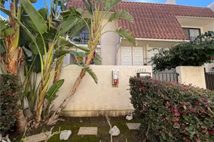 6223 Nita, Woodland Hills, CA 91367 - Photo 2