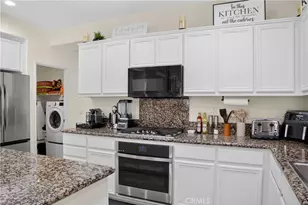 2301 Foxtail Dr, Palmdale, CA 93551 - Photo 10