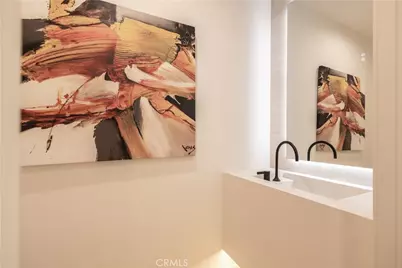 7913 Lasaine, Northridge, CA 91325 - Photo 6