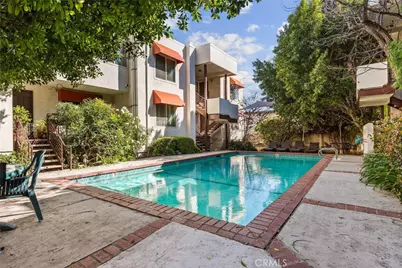 5652 Yolanda Avenue #7, Tarzana, CA 91356 - Photo 8