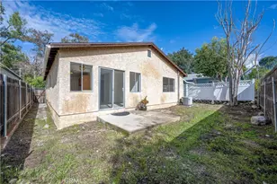 7540 Thousand Oaks Dr, Tujunga, CA 91042 - Photo 16