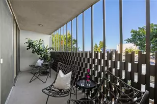 3851 Beverly Ridge, Sherman Oaks, CA 91423 - Photo 32
