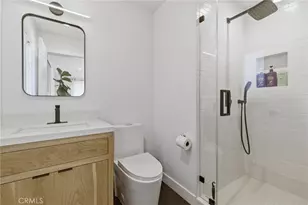 5208 Woodman, Sherman Oaks, CA 91401 - Photo 18