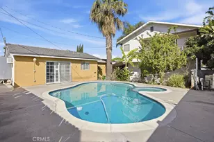 15622 Index St, Granada Hills, CA 91344 - Photo 2