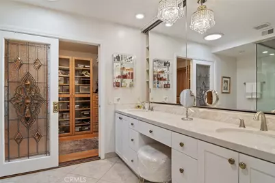 21616 Cezanne, Woodland Hills, CA 91364 - Photo 10