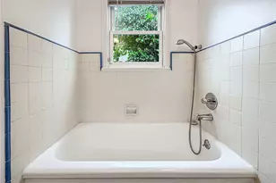 866 Flower Ave, Venice, CA 90291 - Photo 24