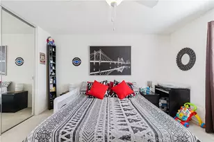 38113 Versailles, Palmdale, CA 93552 - Photo 18