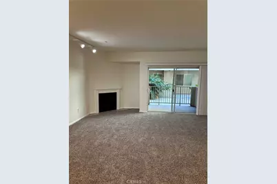 7551 Jordan #109, Canoga Park, CA 91303 - Photo 4