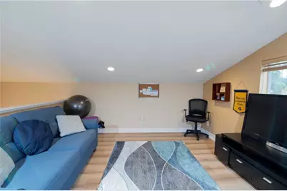 6755 Cowboy Street, Simi Valley, CA 93063 - Photo 32