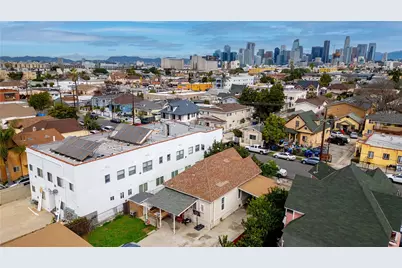 440 E 27th, Los Angeles, CA 90011 - Photo 12