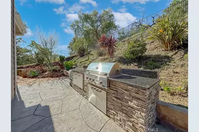 491 Twin Oaks Court, Thousand Oaks, CA 91362 - Photo 48