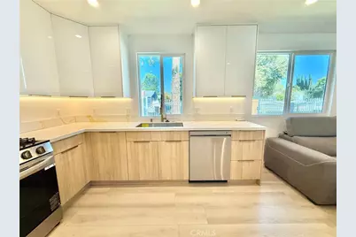 7445 Oakdale Avenue, Winnetka, CA 91306 - Photo 54