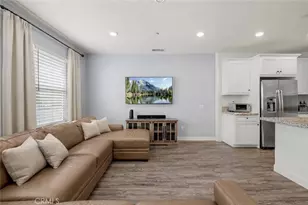 22838 Concord, Saugus, CA 91350 - Photo 6