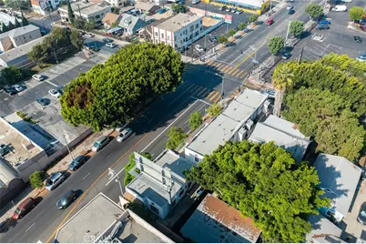 272 S Burlington Avenue, Los Angeles, CA 90057 - Photo 6