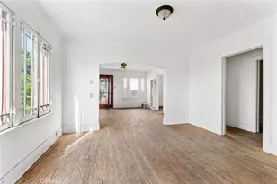 272 S Burlington Ave, Los Angeles, CA 90057 - Photo 18