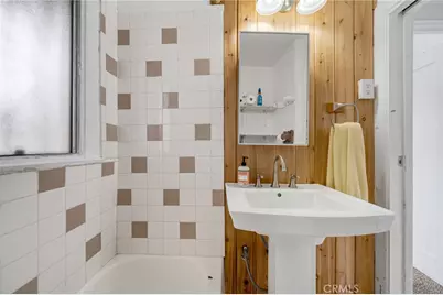 447 W Avenue 37, Los Angeles, CA 90065 - Photo 18