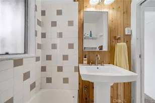 447 W Avenue 37, Los Angeles, CA 90065 - Photo 18