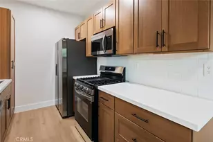 104 Maegan, Thousand Oaks, CA 91362 - Photo 20