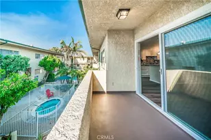 5328 Newcastle Ave, Encino, CA 91316 - Photo 12