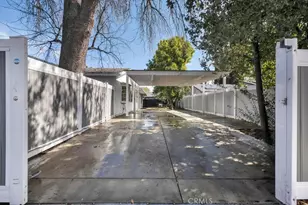 22736 Schoolcraft, West Hills, CA 91307 - Photo 32