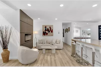 22736 Schoolcraft, West Hills, CA 91307 - Photo 8