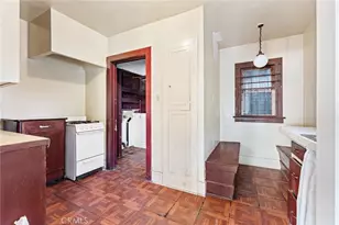 272 S Burlington Ave, Los Angeles, CA 90057 - Photo 12