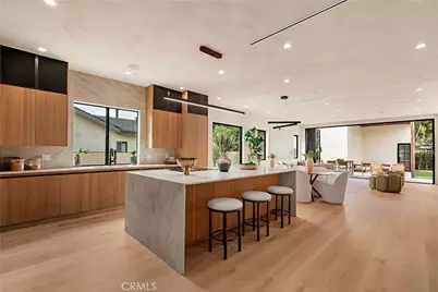 5525 Carpenter Avenue, Valley Village, CA 91607 - Photo 8