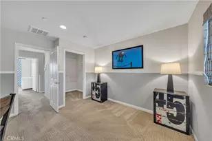 14102 W Chapparel Ln, Van Nuys, CA 91405 - Photo 20