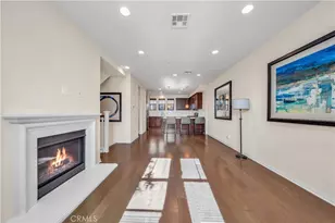 14102 W Chapparel Ln, Van Nuys, CA 91405 - Photo 10