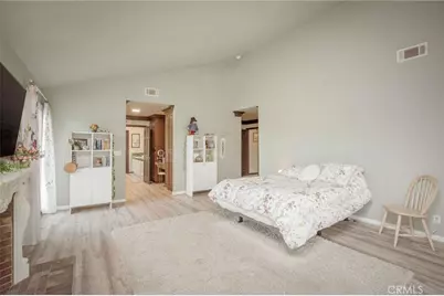 22232 Alizondo, Woodland Hills, CA 91364 - Photo 24