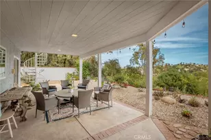 22232 Alizondo, Woodland Hills, CA 91364 - Photo 32