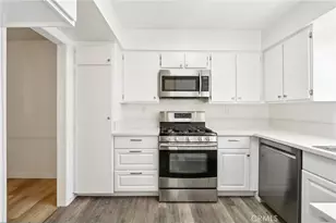 17800 Devonshire St, Northridge, CA 91325 - Photo 12