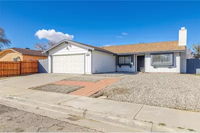 1129 Lightcap, Lancaster, CA 93535 - Photo 2