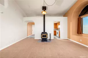9020 Redwood, California City, CA 93505 - Photo 6