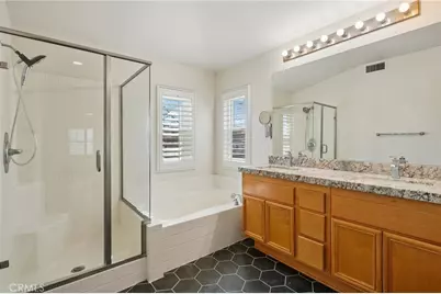 28643 Silverking, Saugus, CA 91390 - Photo 30