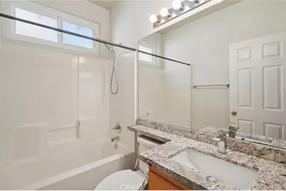 28643 Silverking, Saugus, CA 91390 - Photo 34