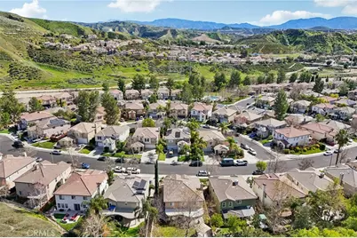 28643 Silverking, Saugus, CA 91390 - Photo 50