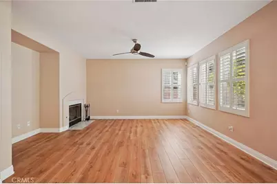 28643 Silverking, Saugus, CA 91390 - Photo 8