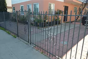 5909 Whitnall Hwy, North Hollywood, CA 91601 - Photo 12