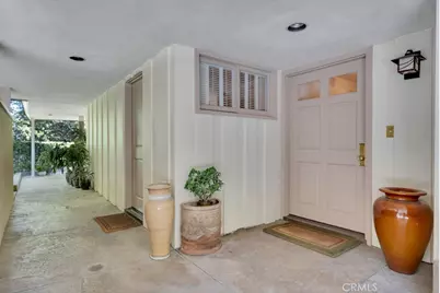 16700 Bosque Drive, Encino, CA 91436 - Photo 10