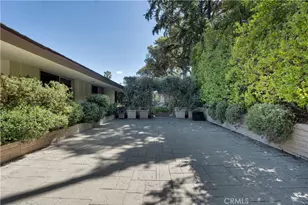 16700 Bosque Dr, Encino, CA 91436 - Photo 6