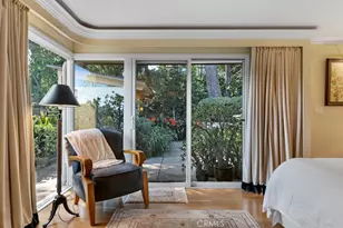 16700 Bosque Dr, Encino, CA 91436 - Photo 32