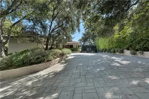 16700 Bosque Dr, Encino, CA 91436 - Photo 8