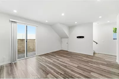 15944 Valerio Street, Van Nuys, CA 91406 - Photo 18