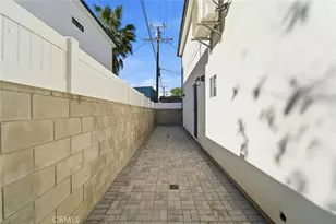 15944 Valerio St, Van Nuys, CA 91406 - Photo 44