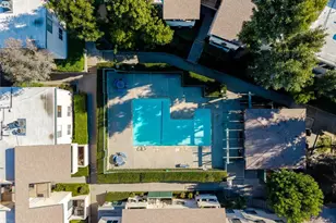 10636 Woodley Ave, Granada Hills, CA 91344 - Photo 22