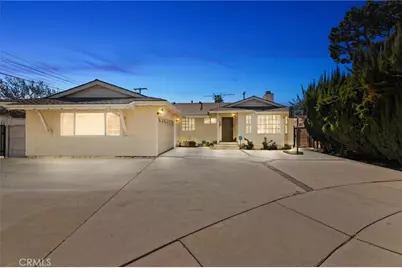 18900 Knapp, Northridge, CA 91324 - Photo 1