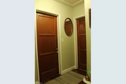 7535 Vanalden, Reseda, CA 91335 - Photo 12