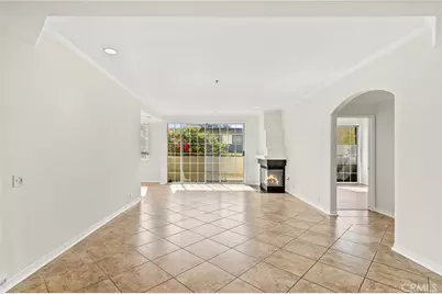 10824 Bloomfield #108, Toluca Lake, CA 91602 - Photo 8
