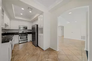 10824 Bloomfield, Toluca Lake, CA 91602 - Photo 16